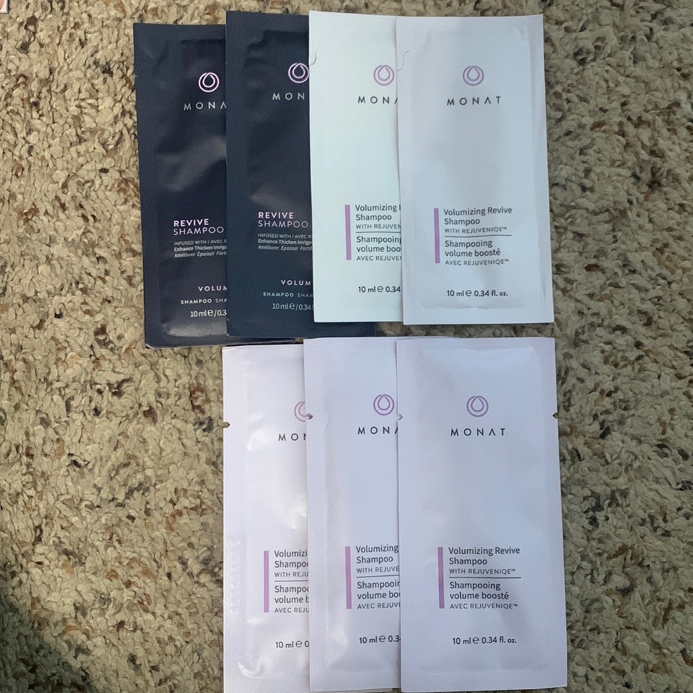7 Monat Volumizing Revive Shampoo Samples